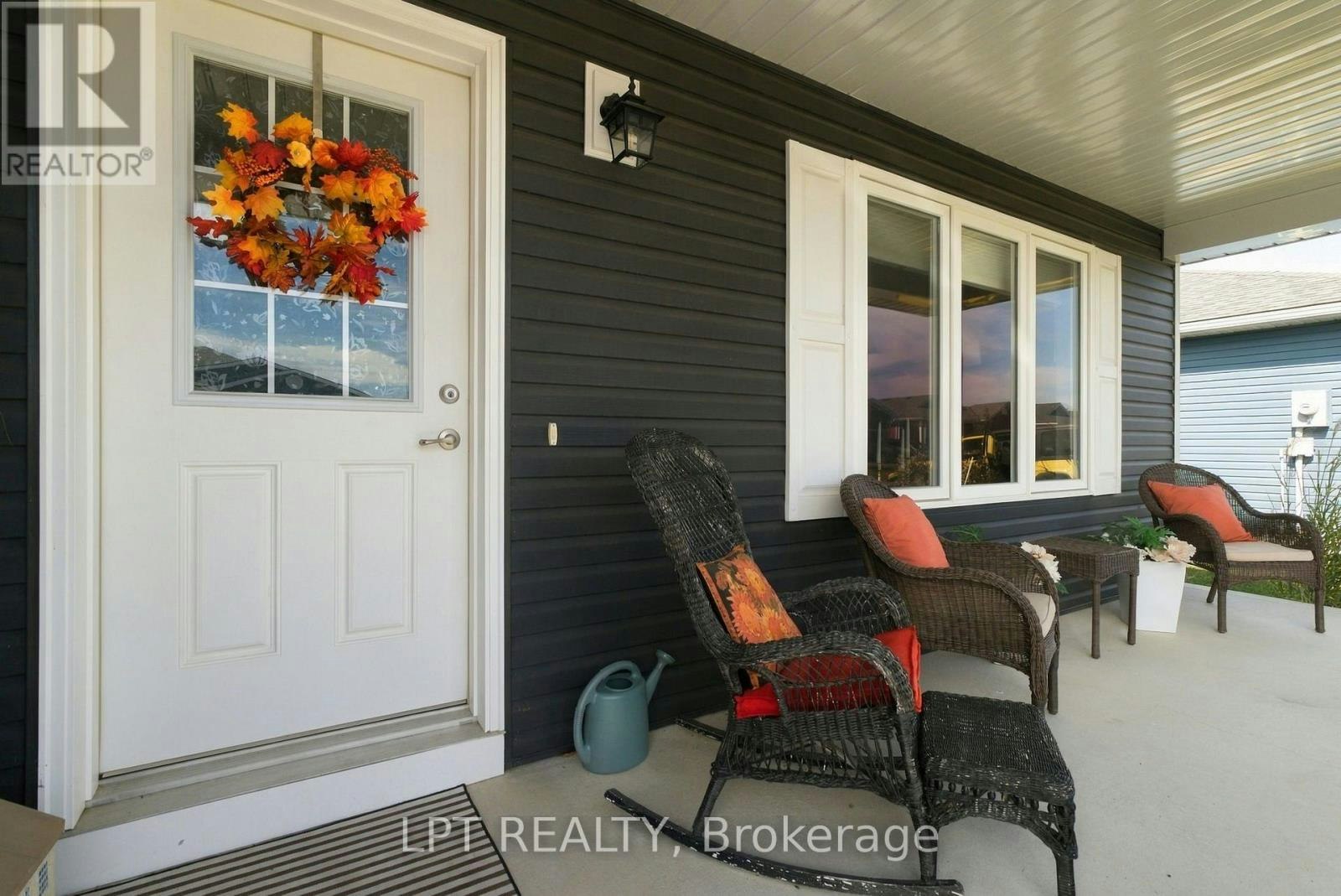 102 Huron Heights Drive, Goderich, ON, N7A 0C6 - 7
