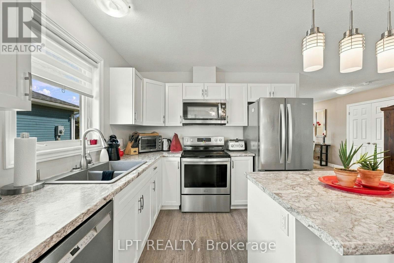 102 Huron Heights Drive, Goderich, ON, N7A 0C6 - 15