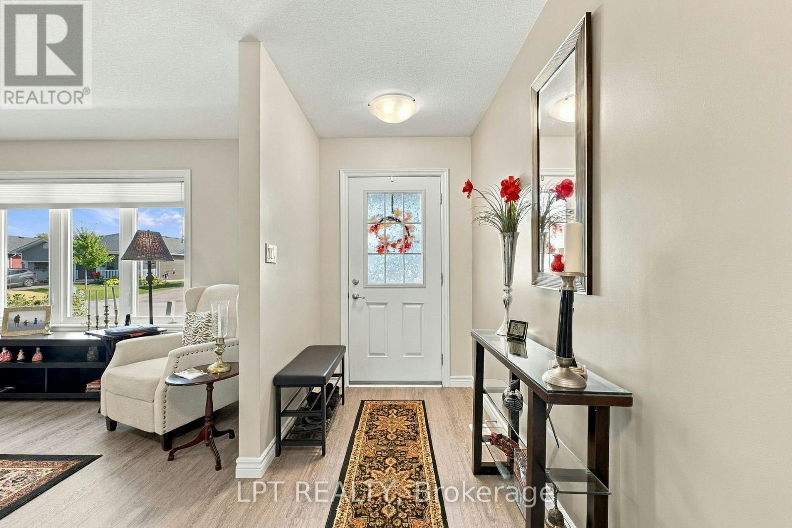 102 Huron Heights Drive, Goderich, ON, N7A 0C6 - 8