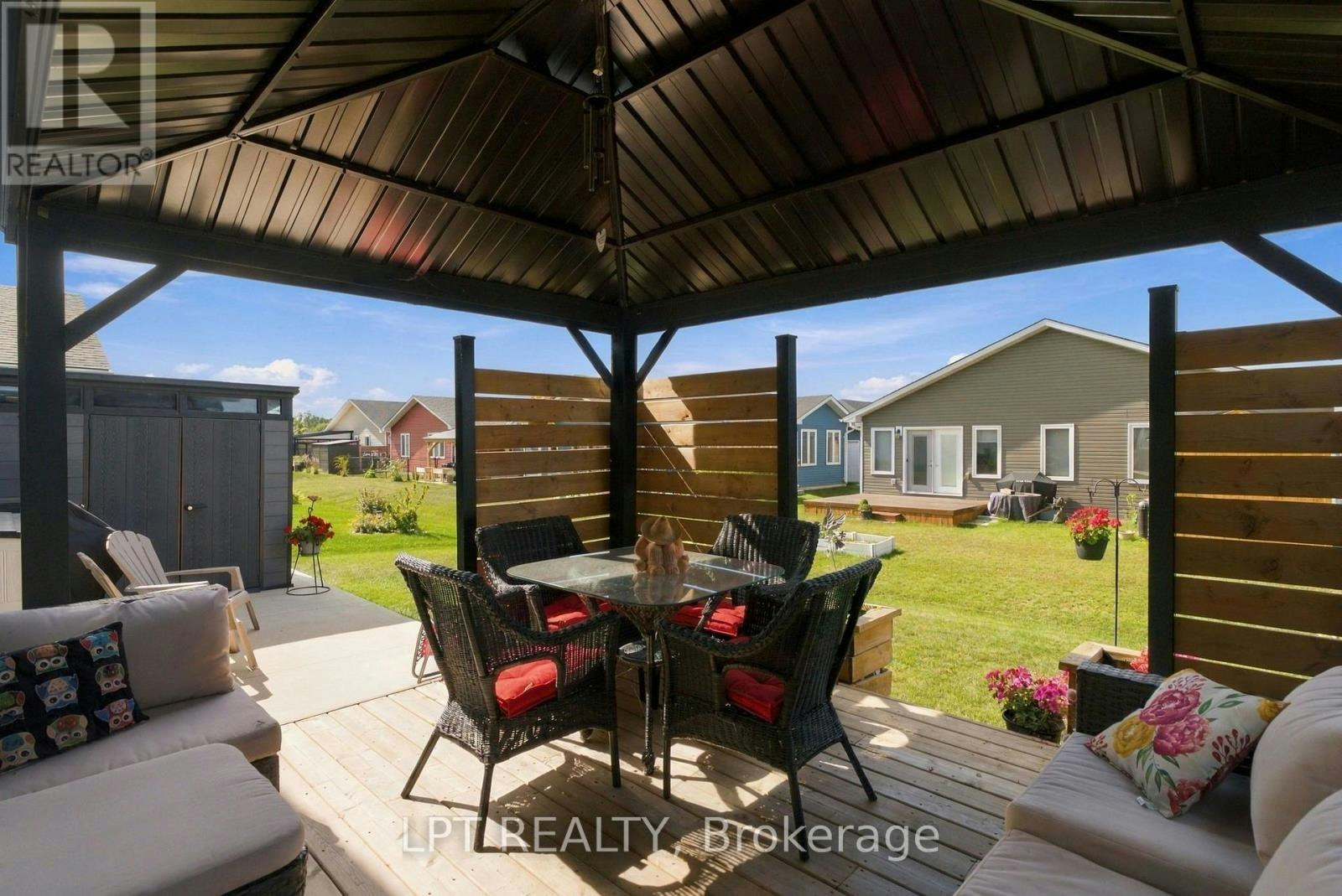 102 Huron Heights Drive, Goderich, ON, N7A 0C6 - 43