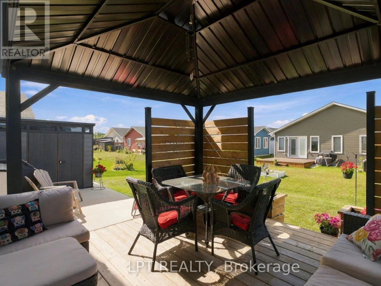 102 Huron Heights Drive, Goderich, ON, N7A 0C6 - 43