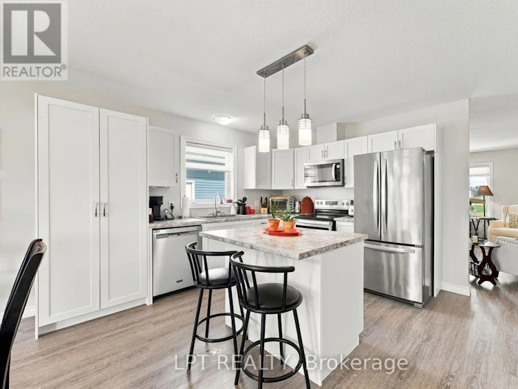 102 Huron Heights Drive, Goderich, ON, N7A 0C6 - 14