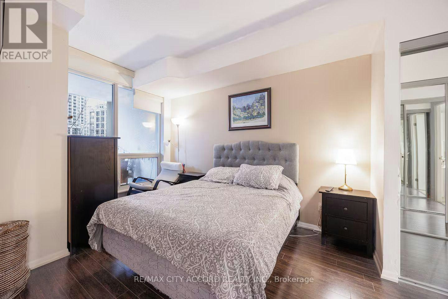378-209 Fort York Boulevard, Toronto, ON, M5V 4A1 - 12