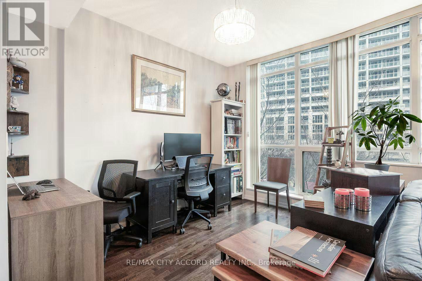 378-209 Fort York Boulevard, Toronto, ON, M5V 4A1 - 10