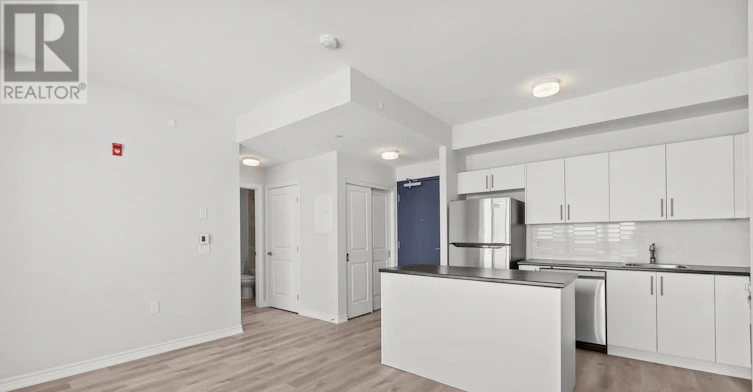 601-397 Codds Road, Ottawa, ON, K1K 5C7 - 4