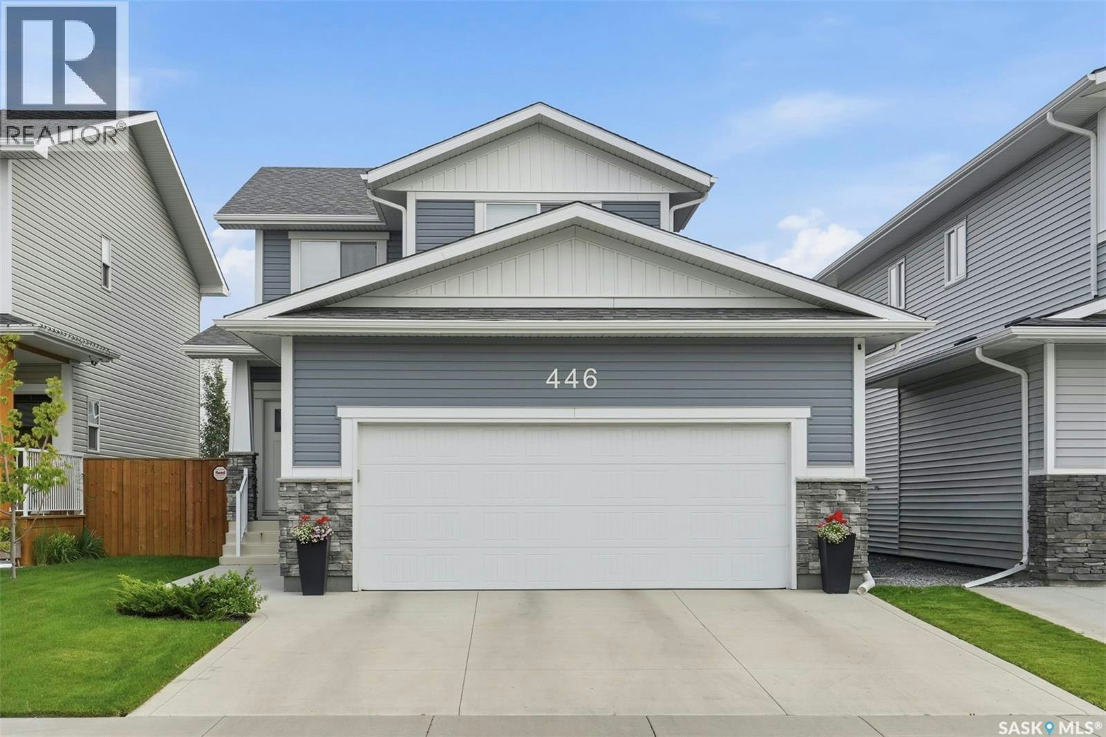 446 Germain Manor, Saskatoon, SK, S7V 0T8