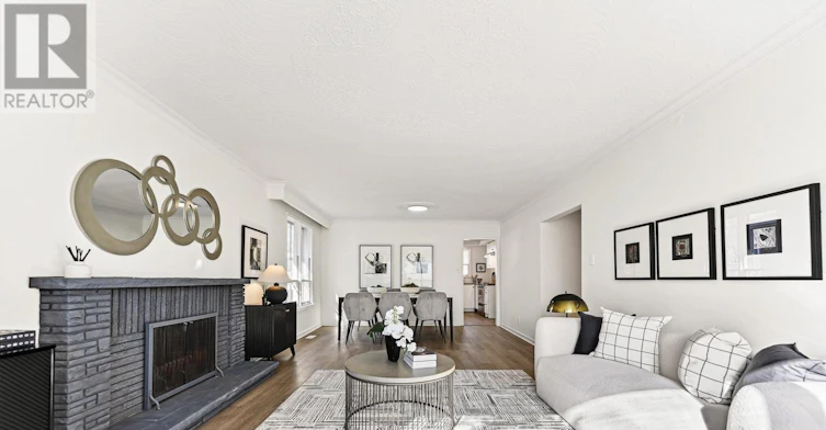 81 Maxome Avenue, Toronto, ON, M2M 3K2 - 11