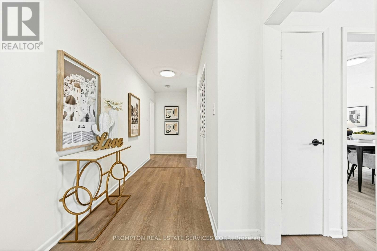 81 Maxome Avenue, Toronto, ON, M2M 3K2 - 3