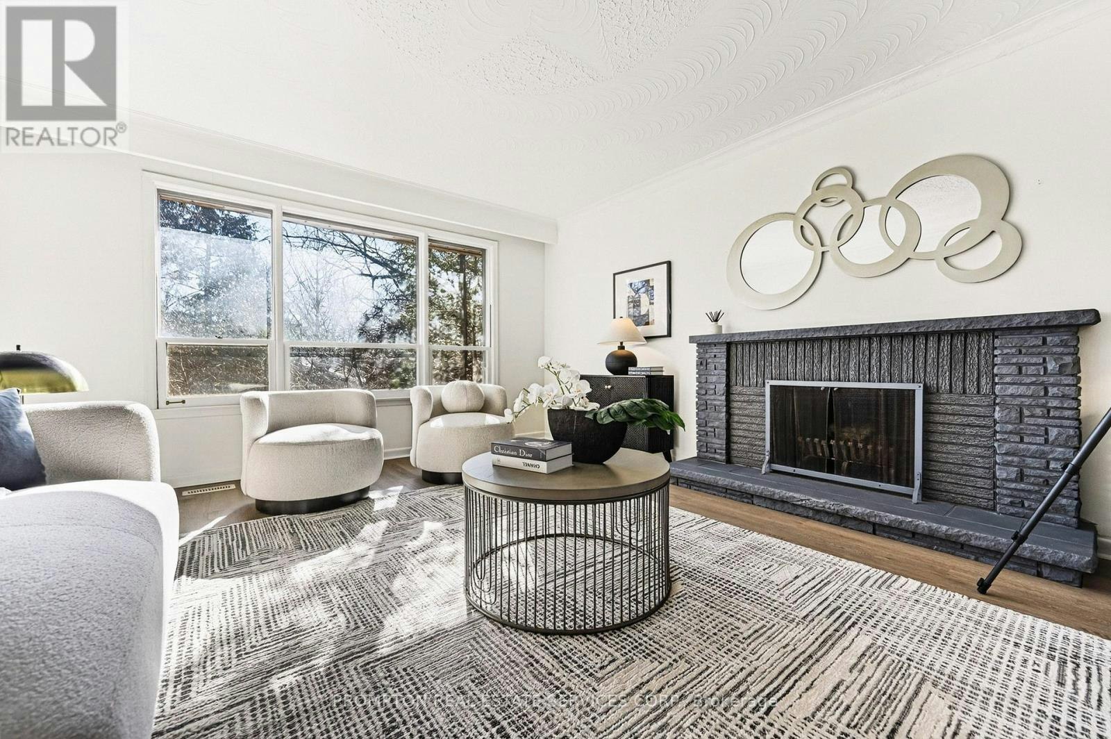 81 Maxome Avenue, Toronto, ON, M2M 3K2 - 10
