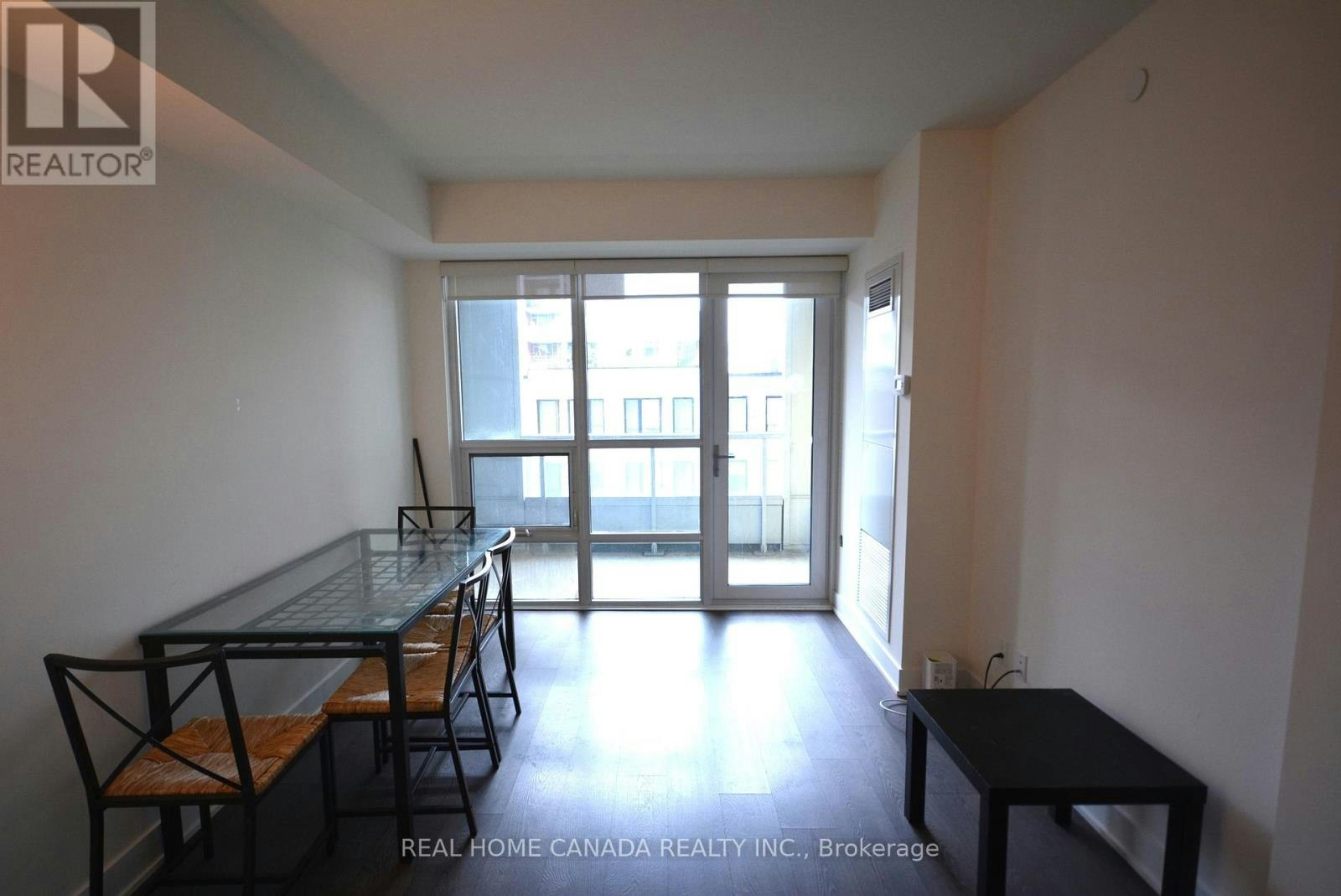 324-38 Cameron Street, Toronto, ON, M5T 0C3 - 3