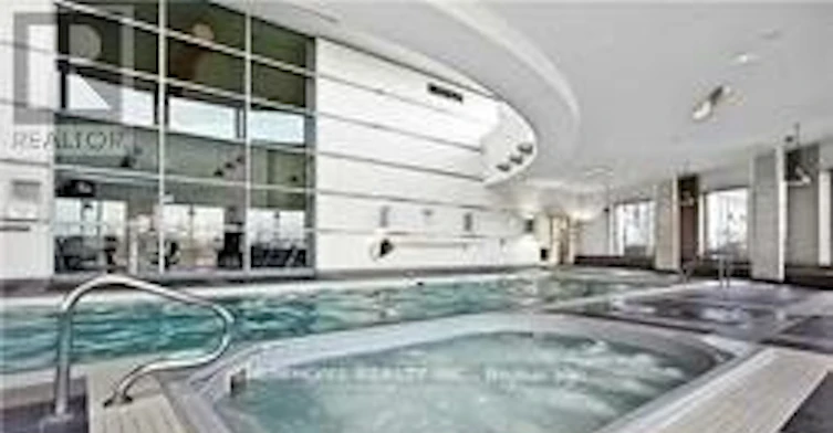 TH330-38 Lee Centre Drive, Toronto, ON, M1H 3J7 - 9
