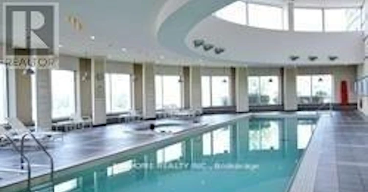 TH330-38 Lee Centre Drive, Toronto, ON, M1H 3J7 - 10