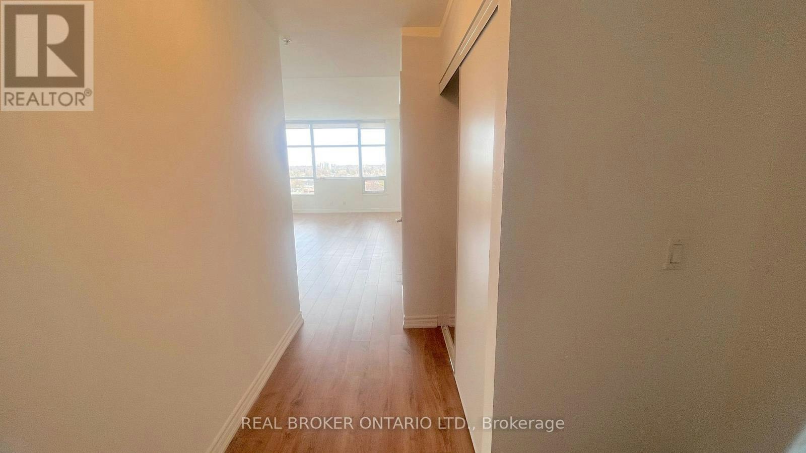 903-280 Donlands Avenue, Toronto, ON, M4J 0A3 - 7