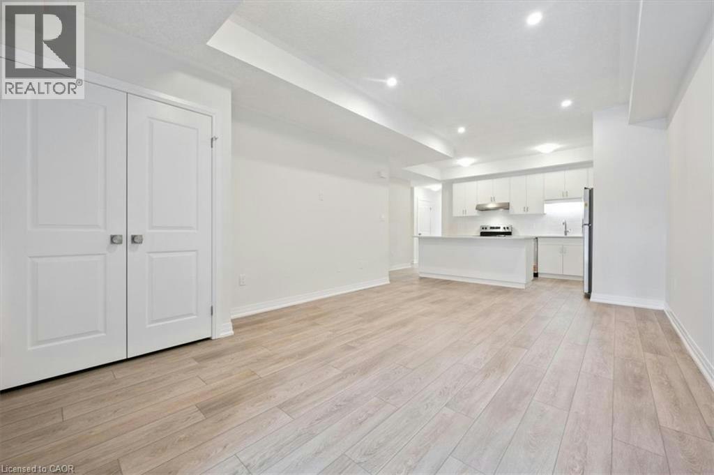 83 Reverie Way, Kitchener, ON, N2E 0K5 - 2