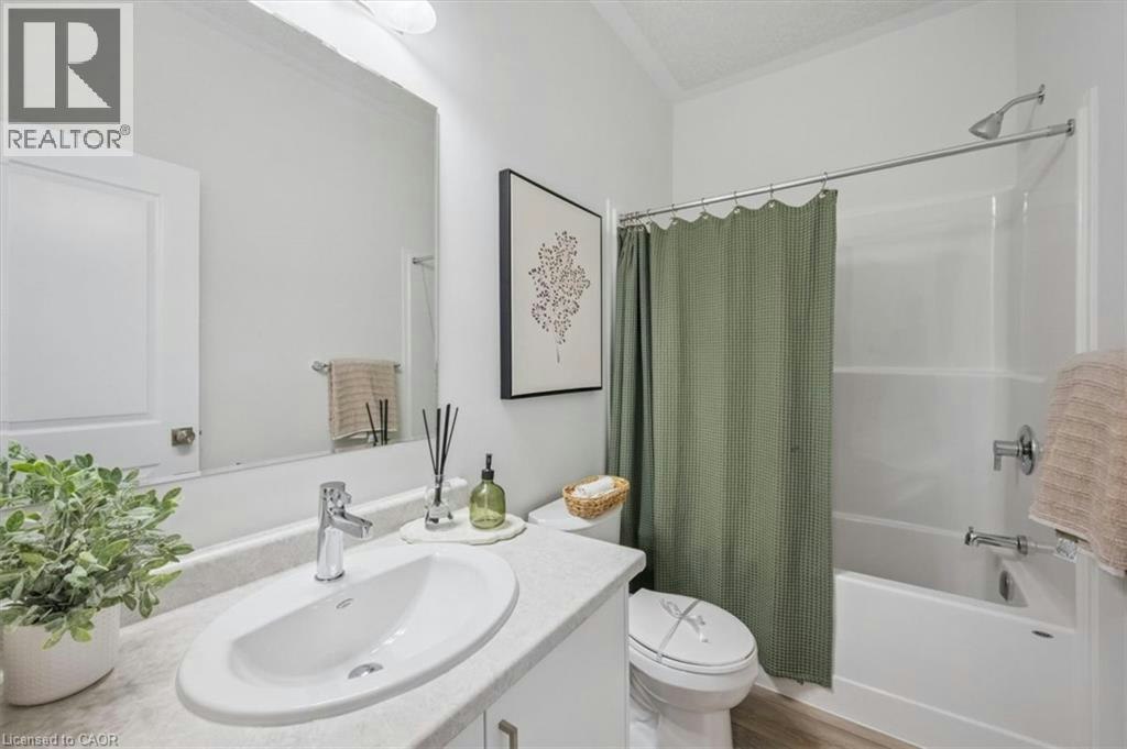 105 Reverie Way, Kitchener, ON, N2E 0K5 - 18