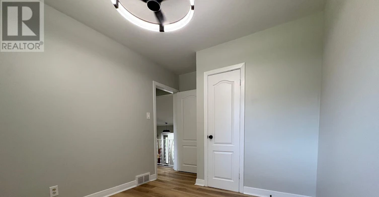 2417 Junction Avenue, Ottawa, ON, K1V 8G8 - 17