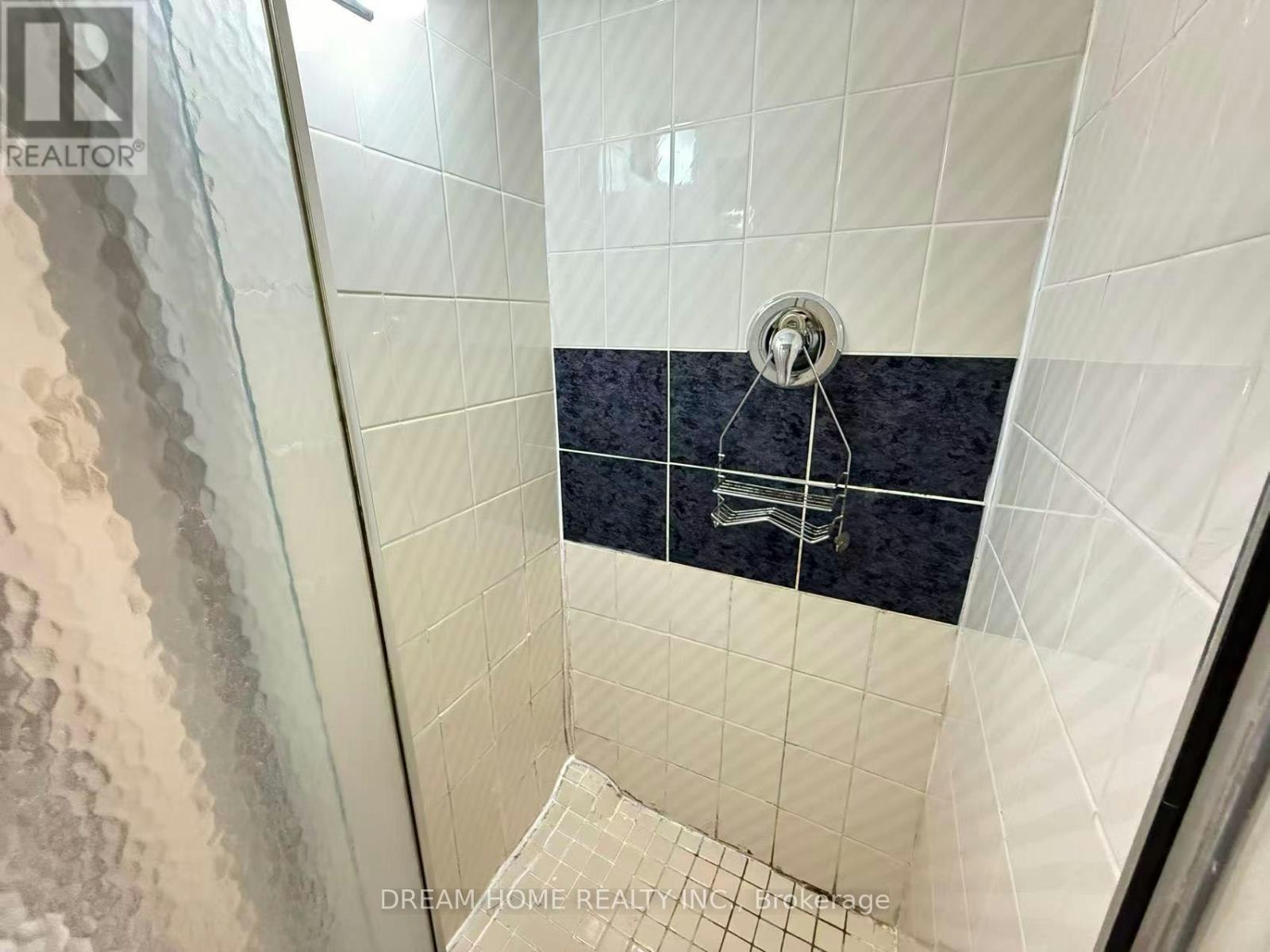 92 Rainier Square, Toronto, ON, M1T 3A2 - 13