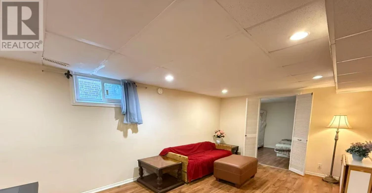 92 Rainier Square, Toronto, ON, M1T 3A2 - 8