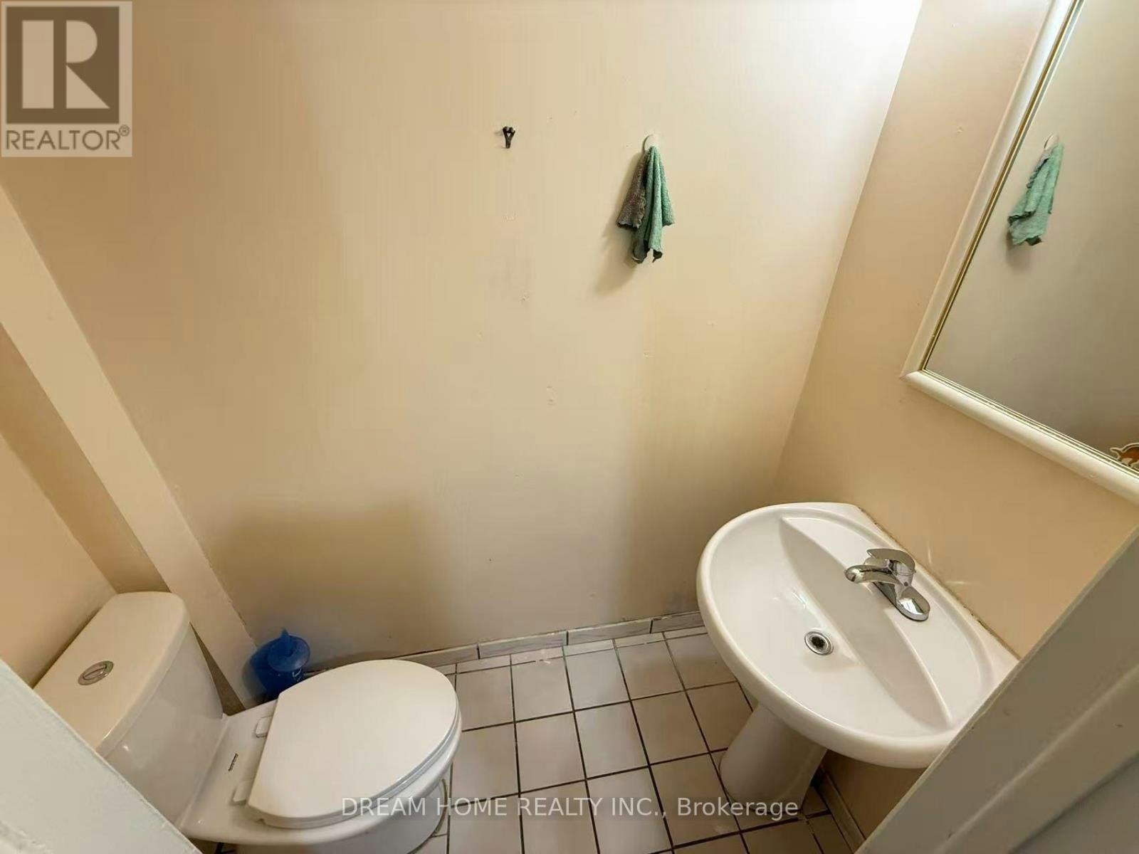 92 Rainier Square, Toronto, ON, M1T 3A2 - 14