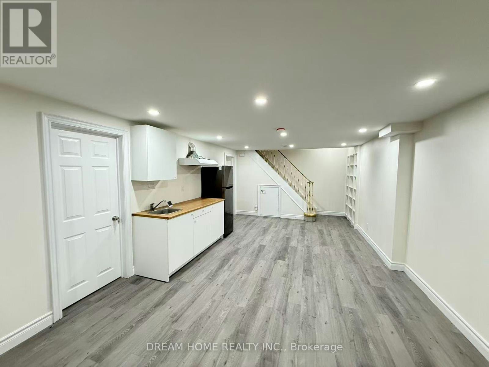 70 Rainier Square, Toronto, ON, M1T 2Z9 - 2