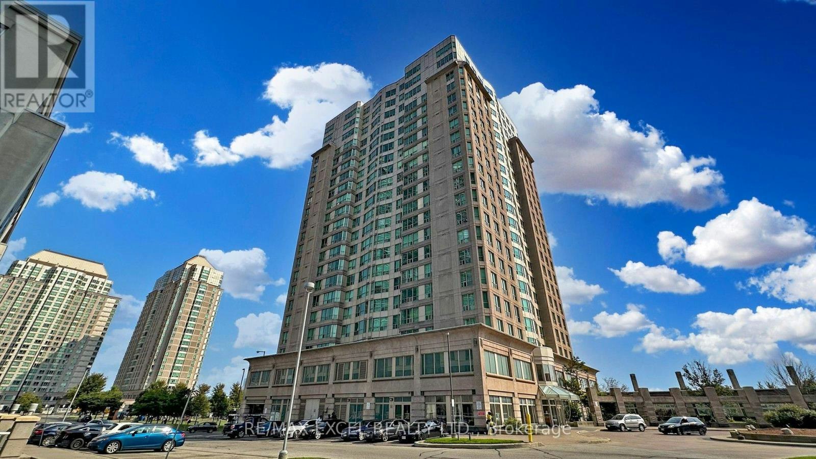 1706-8 Lee Centre Drive, Toronto, ON, M1H 3H8