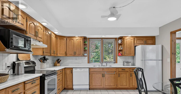 45 Admiral Drive, Kawartha Lakes, ON, K0M 1G0 - 14