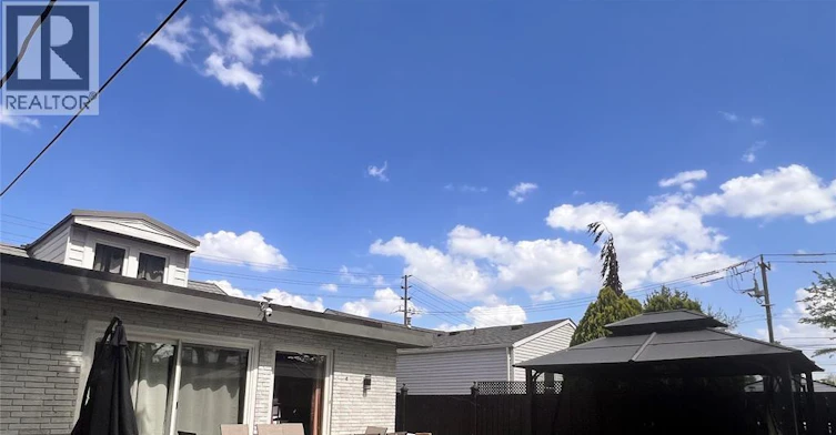 2427 Mercer, Windsor, ON, N8X 3R6 - 10