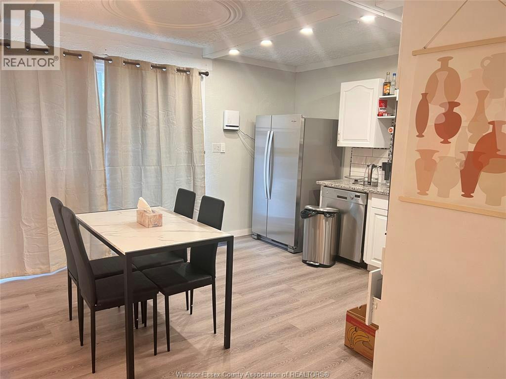 2427 Mercer, Windsor, ON, N8X 3R6 - 3