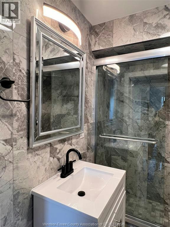 2427 Mercer, Windsor, ON, N8X 3R6 - 4