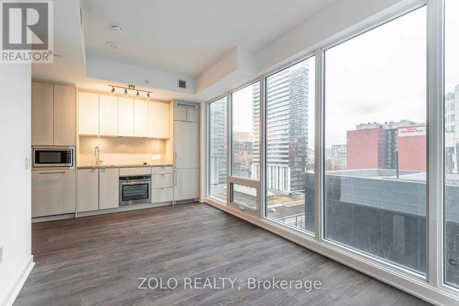 1811-115 Blue Jays Way, Toronto, ON, M5V 0N4 - 2