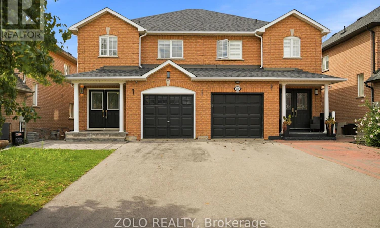 106 Rosanna Crescent
