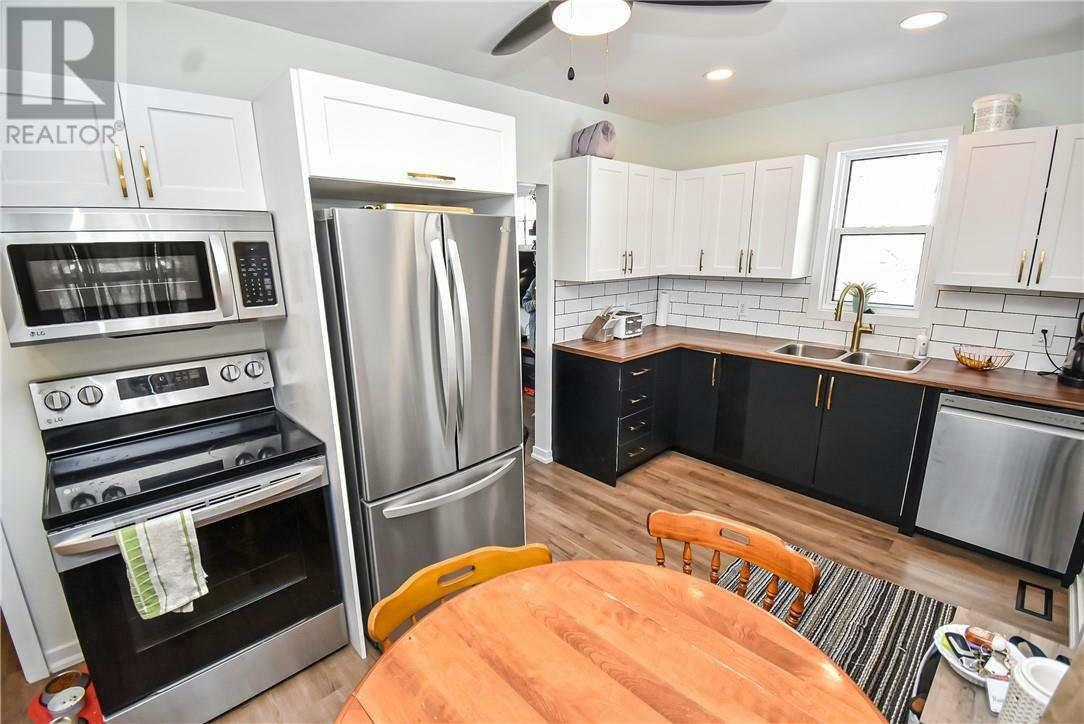 14 B Sixth Avenue, Greater Sudbury, ON, P0M 2C0 - 4