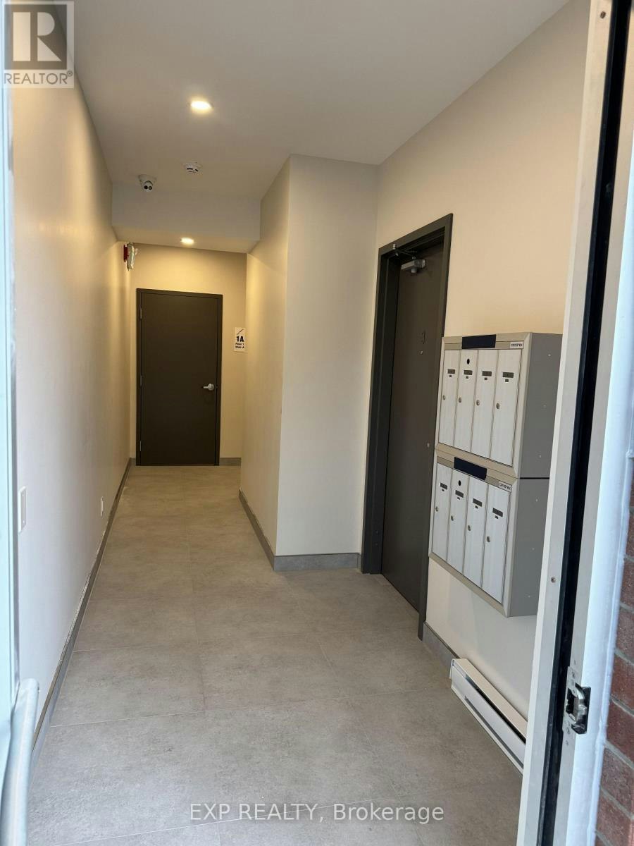 6-1301 Dorchester Avenue, Ottawa, ON, K1Z 8E8 - 14