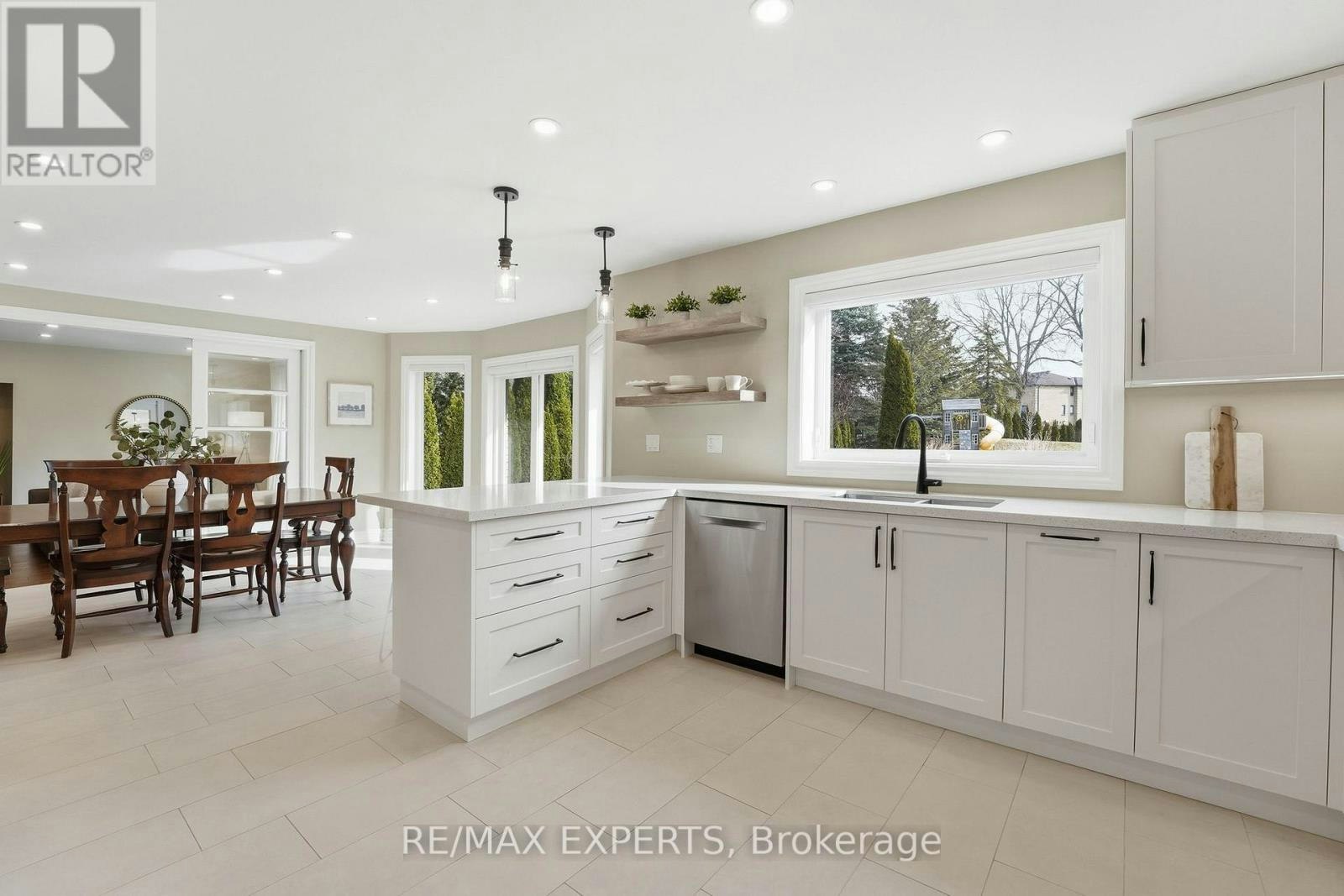 87 Mcclure Drive, King, ON, L7B 1B9 - 12