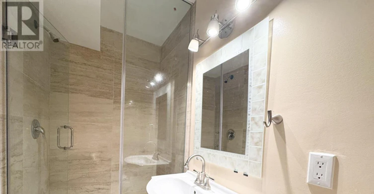 6 Cadmus Road, Toronto, ON, M2M 2M4 - 17