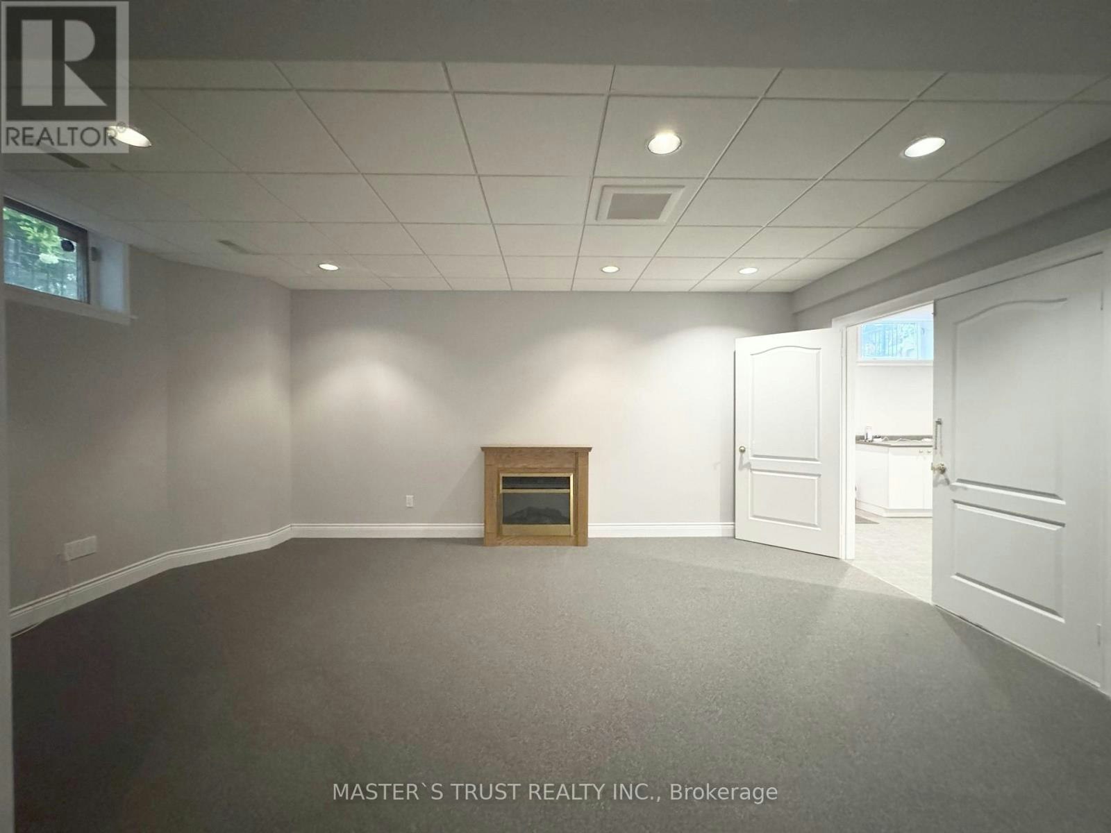 6 Cadmus Road, Toronto, ON, M2M 2M4 - 19