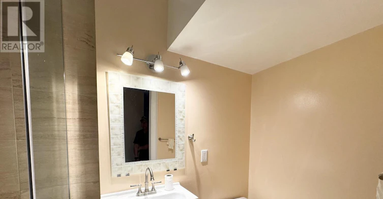 6 Cadmus Road, Toronto, ON, M2M 2M4 - 16