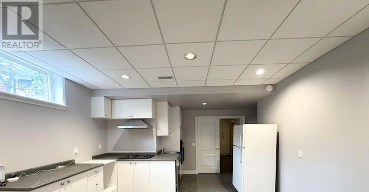 6 Cadmus Road, Toronto, ON, M2M 2M4 - 10