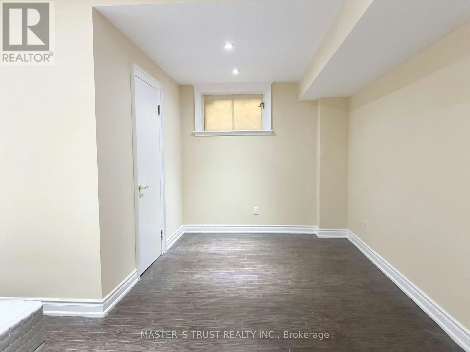 6 Cadmus Road, Toronto, ON, M2M 2M4 - 15