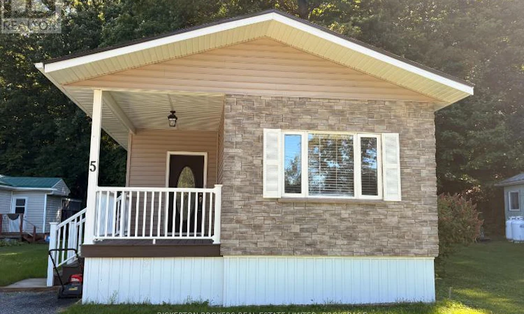 5 Pine Ridge Village 32 Hwy Highway