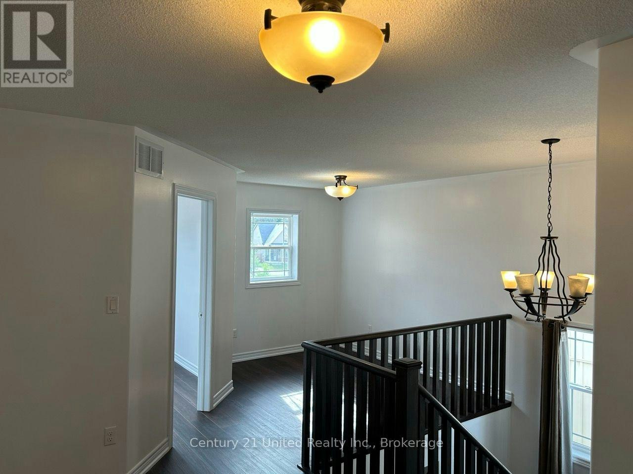 132 Bowen Drive, Peterborough, ON, K9H 0C1 - 20