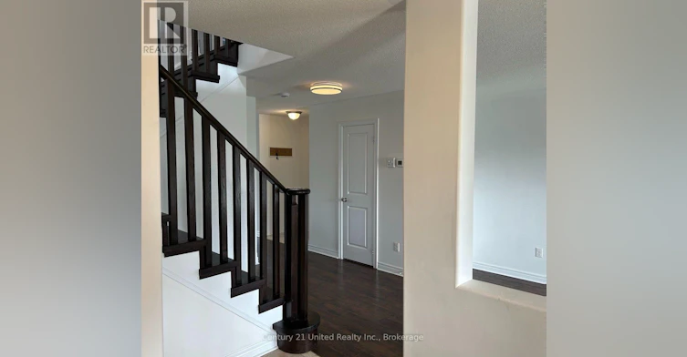 132 Bowen Drive, Peterborough, ON, K9H 0C1 - 6