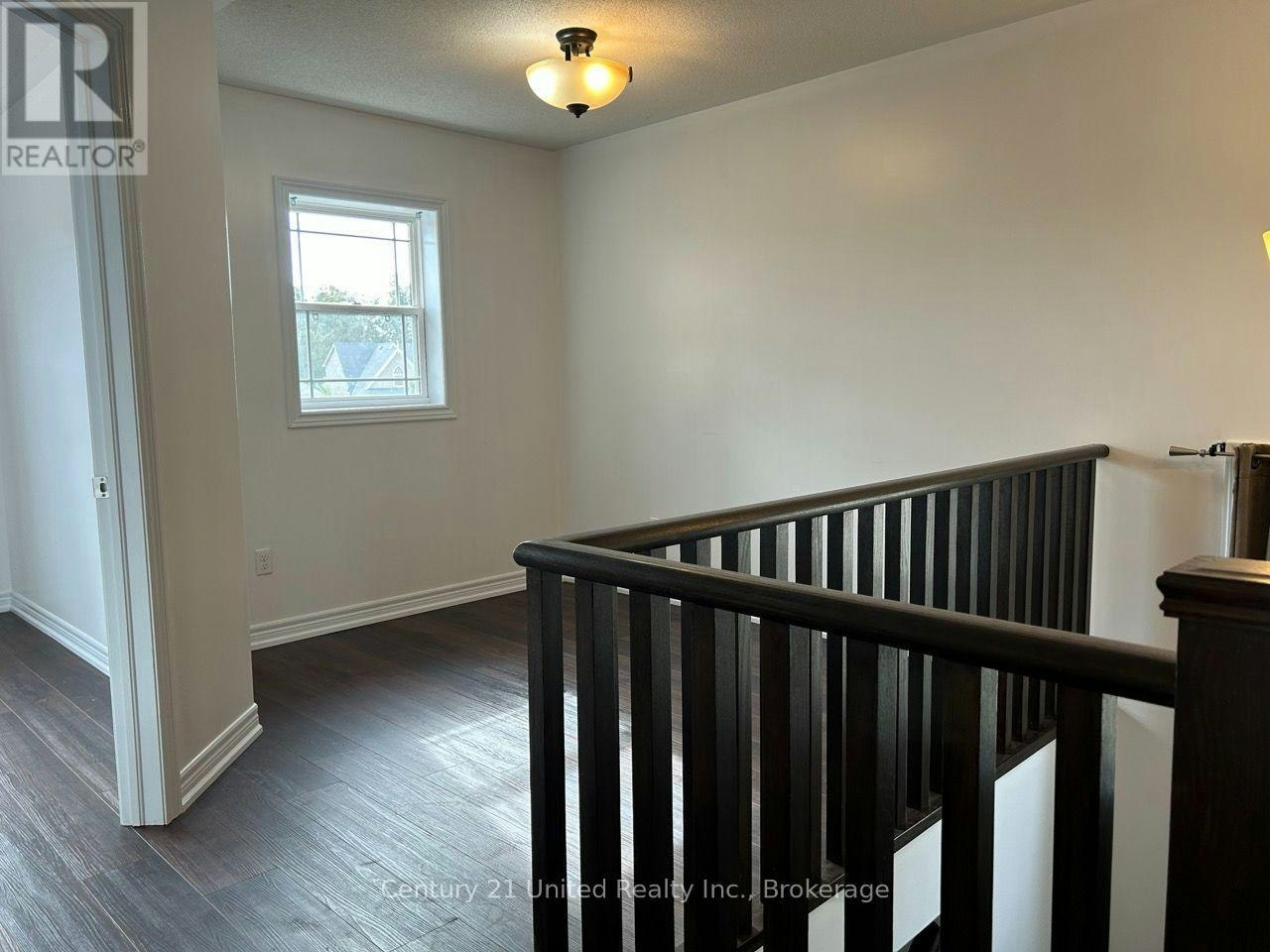 132 Bowen Drive, Peterborough, ON, K9H 0C1 - 24