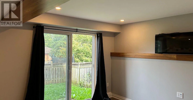 132 Bowen Drive, Peterborough, ON, K9H 0C1 - 37