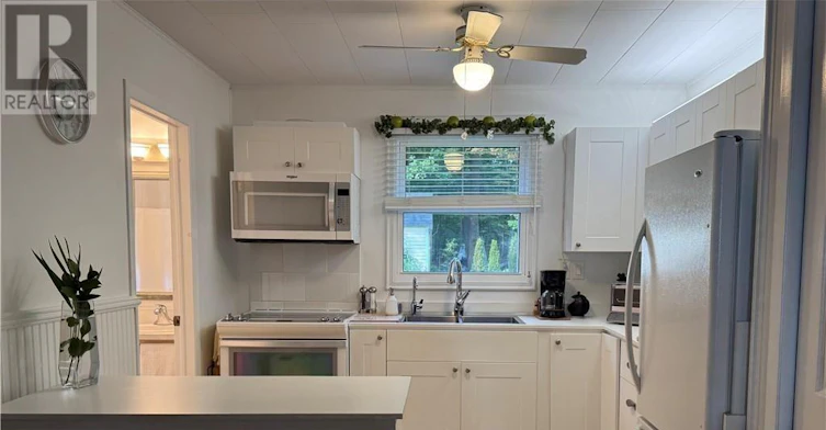 112 Mckenzie Lane, Elizabethtown, ON, K6V 7E5 - 6