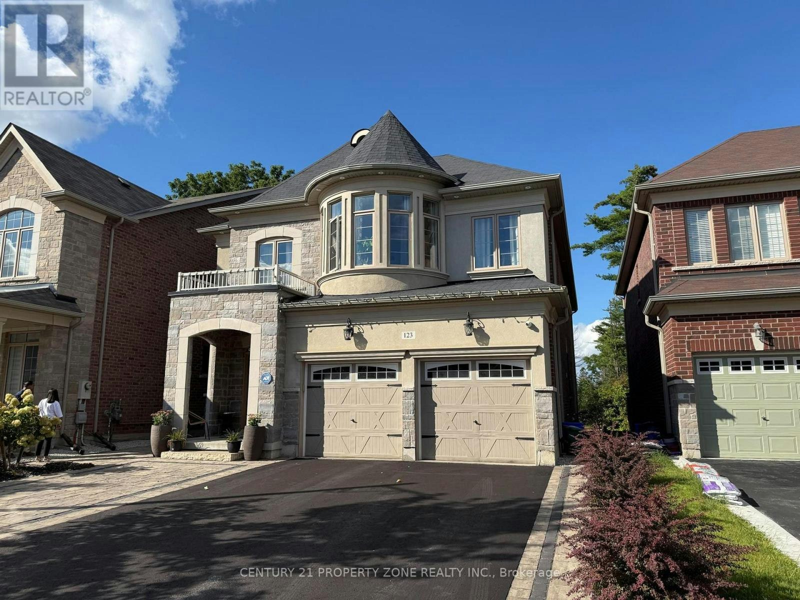123 Upper Canada Court, Halton Hills, ON, L7G 0L3