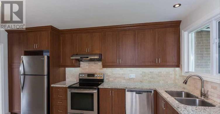 286 Searle Avenue, Toronto, ON, M3H 4C4 - 3