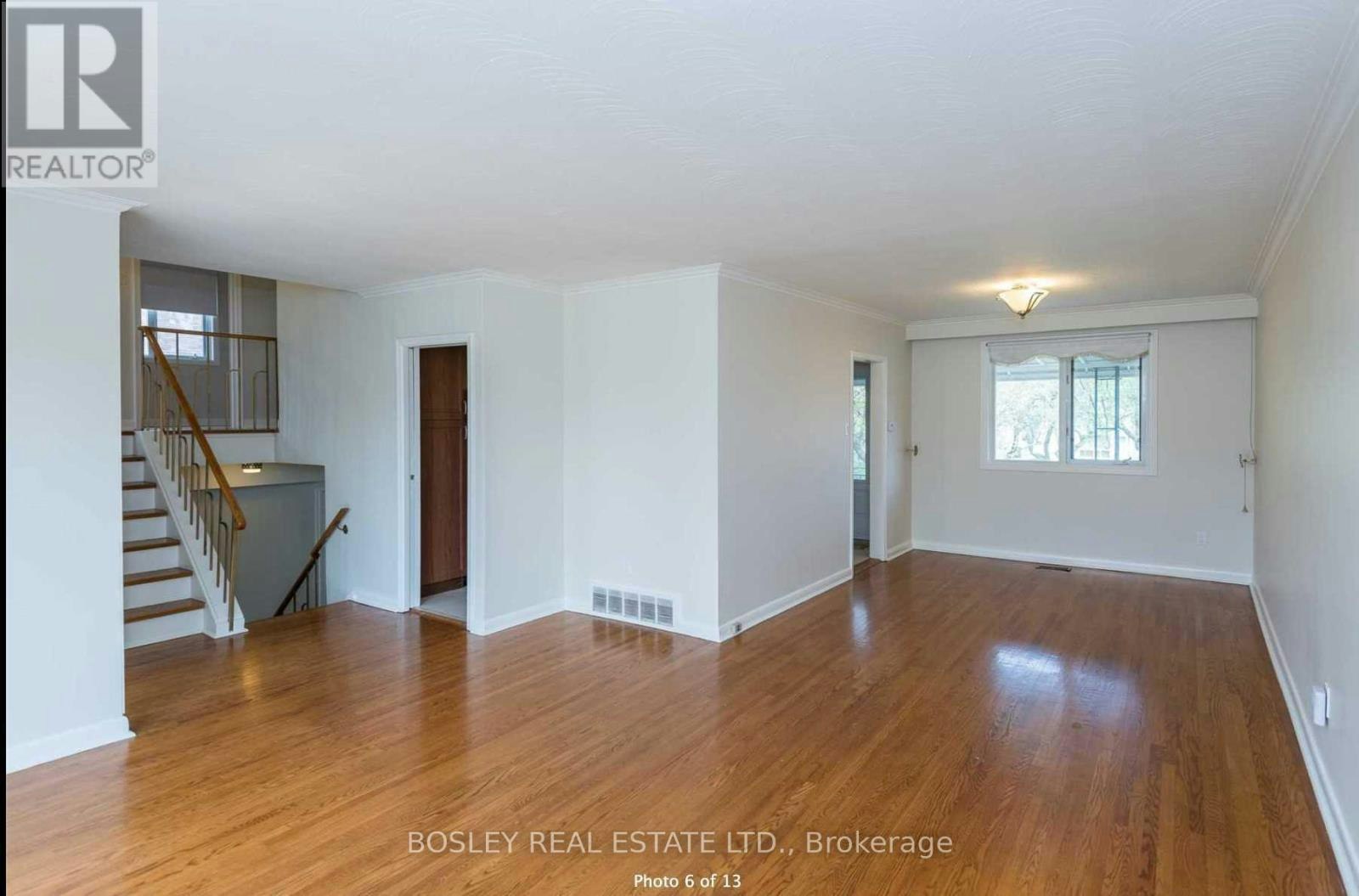 286 Searle Avenue, Toronto, ON, M3H 4C4 - 5