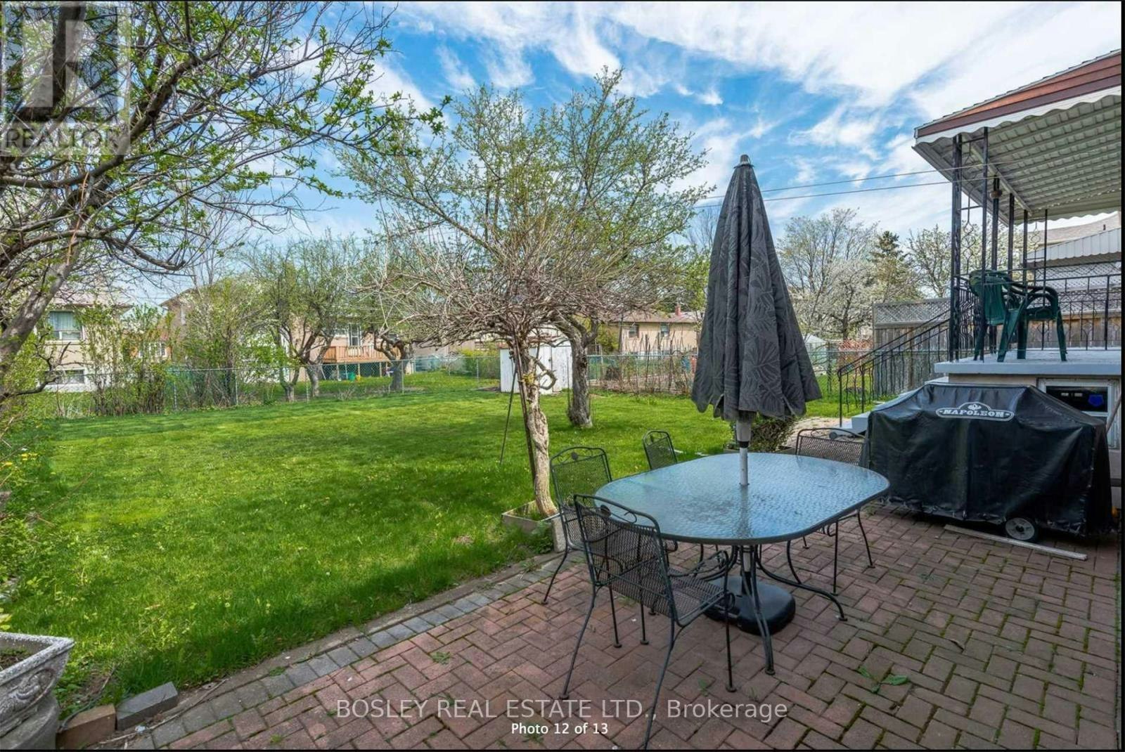 286 Searle Avenue, Toronto, ON, M3H 4C4 - 10