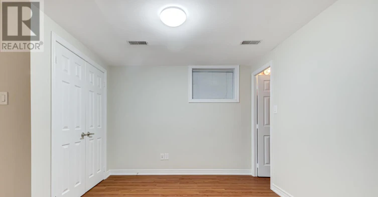 LOWER-127 Rusholme Road E, Toronto, ON, M6H 2Y6 - 21